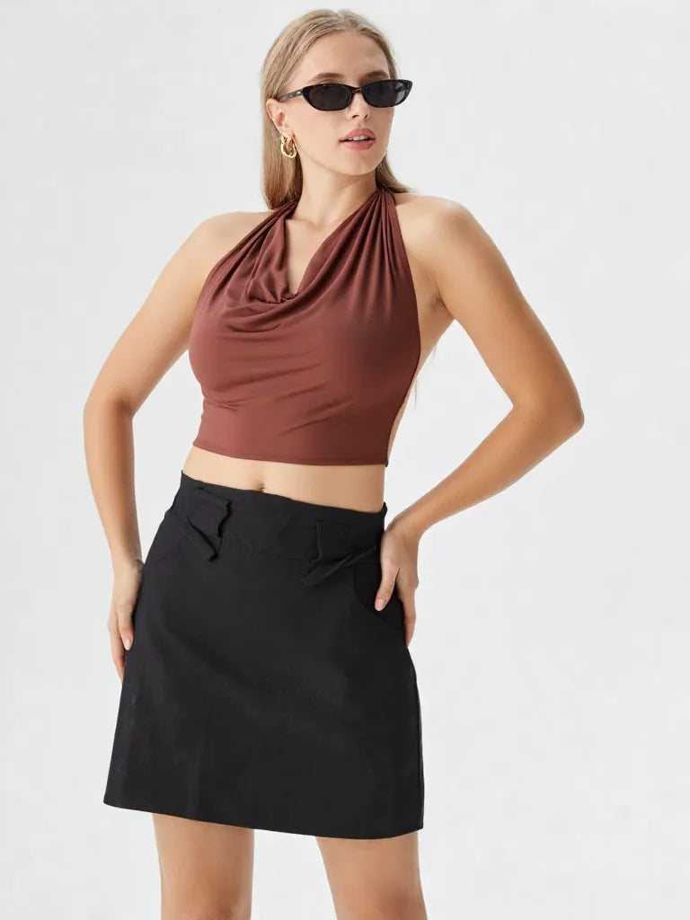 TOP ESSENTIAL BACKLESS